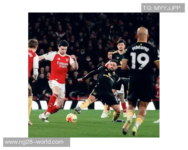 英超经典对决曼联逆袭曼城6比2神奇扑救成比赛转折点