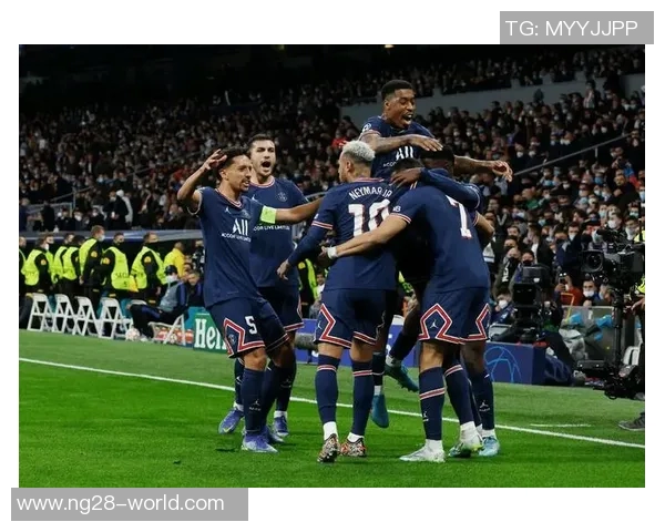 世界杯惊现冷门巴黎圣日耳曼与拜仁激战成平局帽子戏法引爆全场